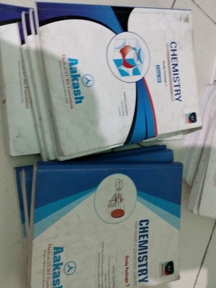 Akash Chemistry Neet