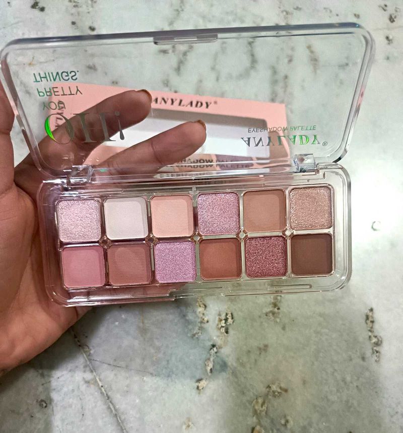 ANYLADY Korean Eyeshadow Palette - 12 Colors
