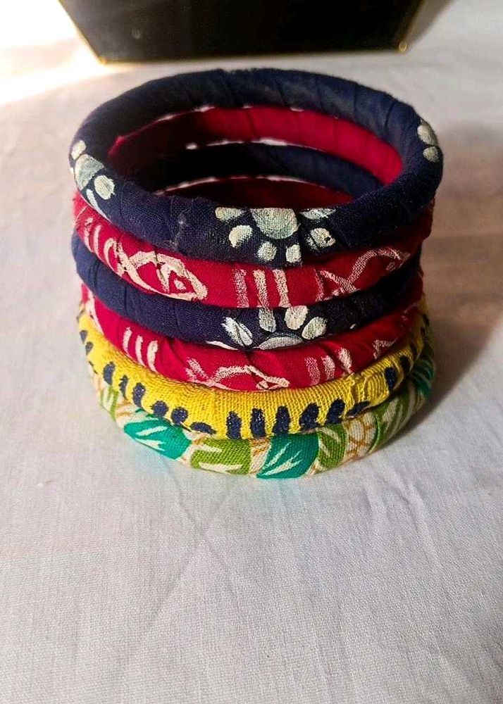 Handpainted Febric Bangles