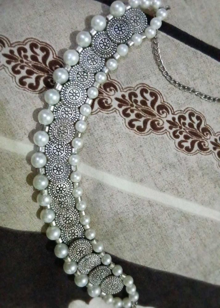 White Pearl Oxidized Necklace