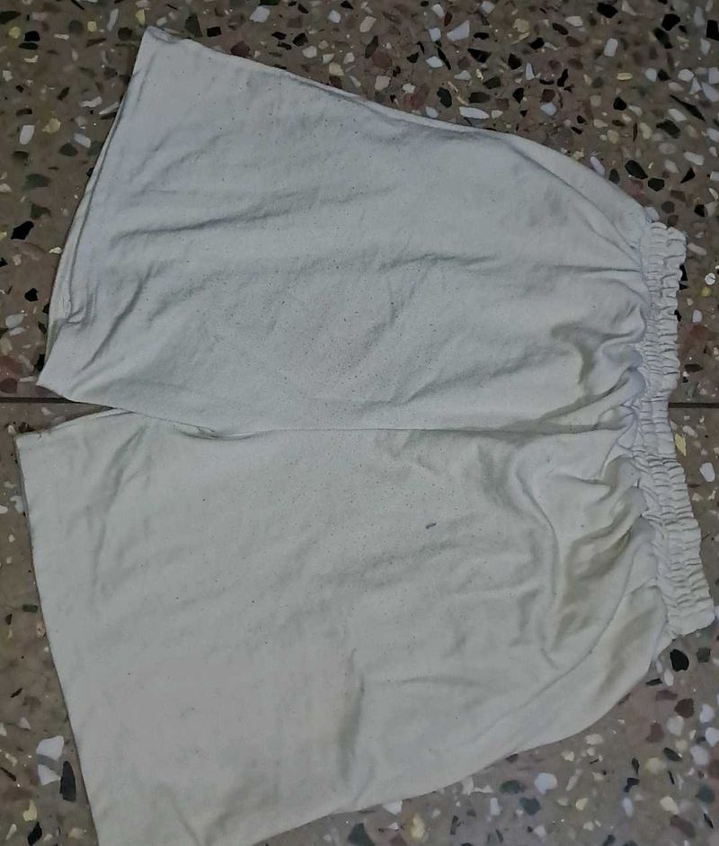 Off White Short Pant