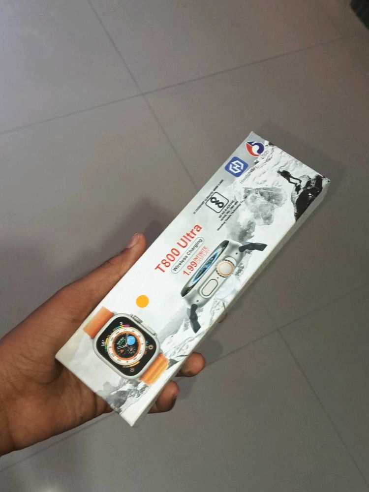 Smart Watch ⌚ Stylish New With Tags