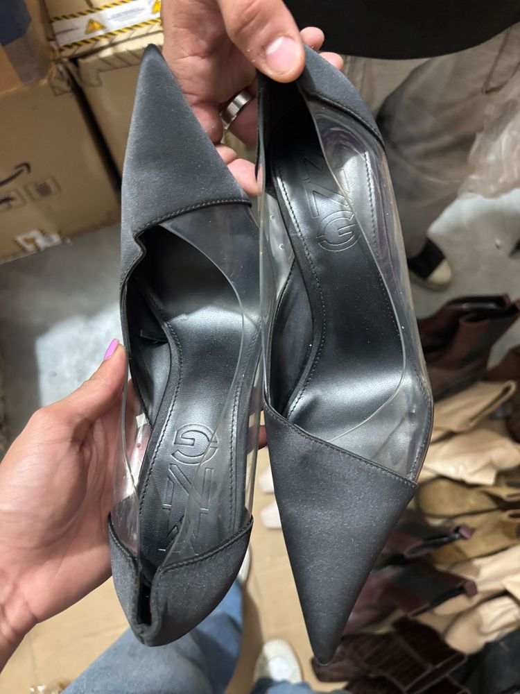 OG MANGO Vinyl High Heel