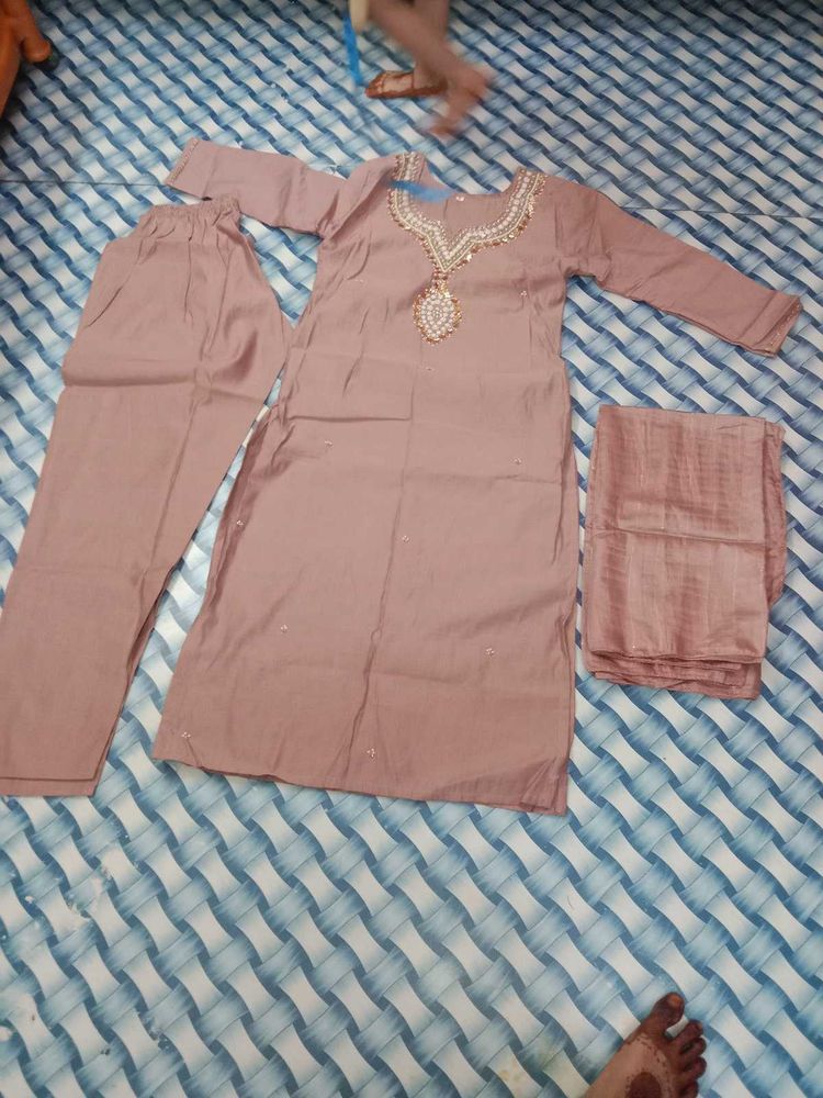 embroidery kurta paint set Pink