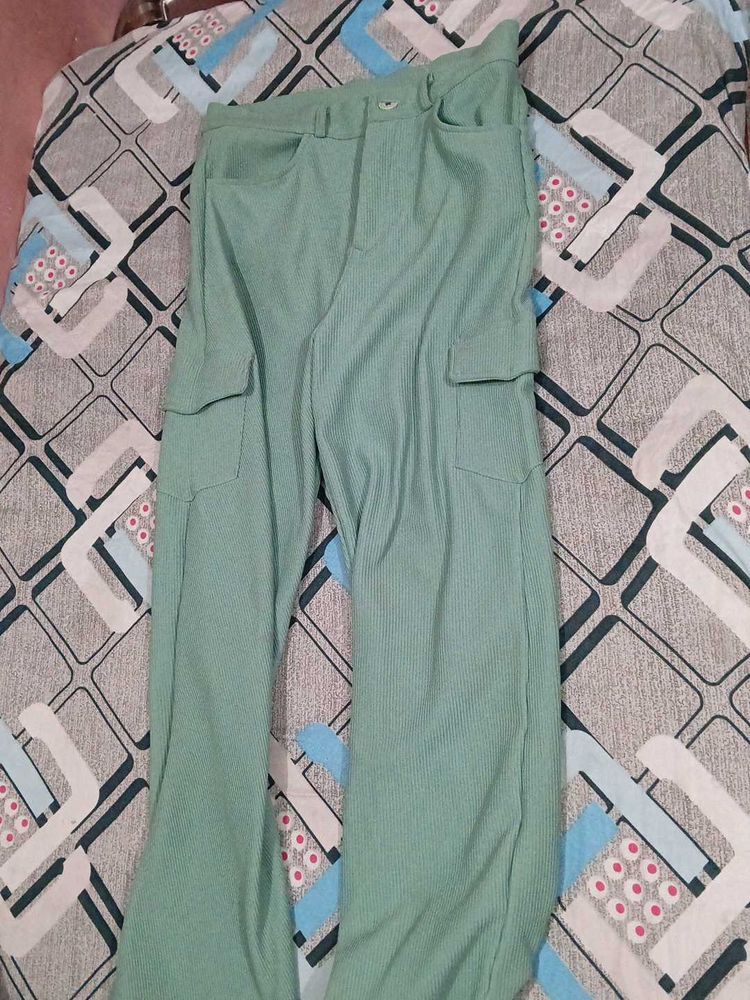 Green Cargo Pants