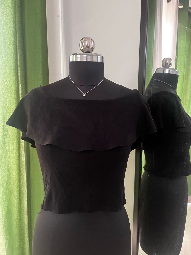 Zara Knit Black Offshoulder Top