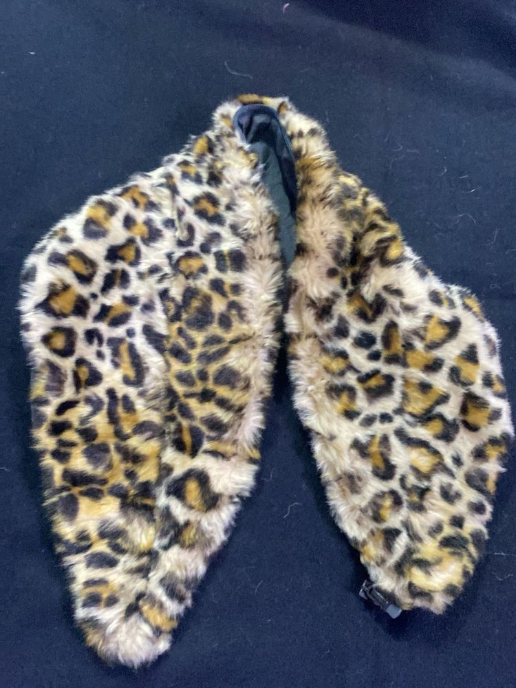 Leopard Print Faux Fur Scarf