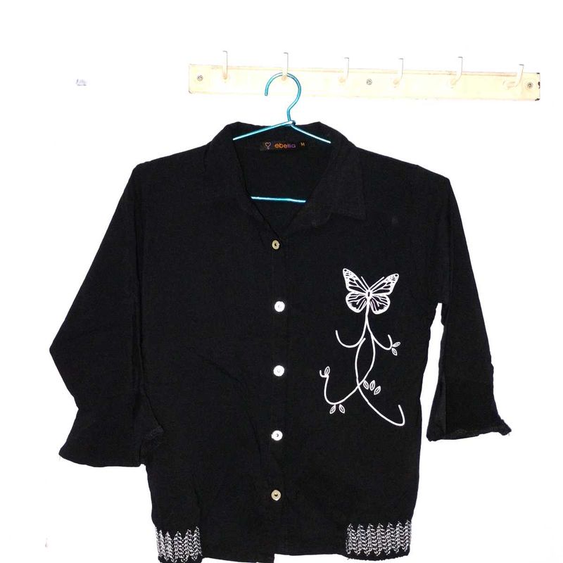 Women&#39;s Trendy Black Floral Top