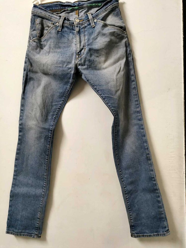 Levi&#39;s Denim Jeans
