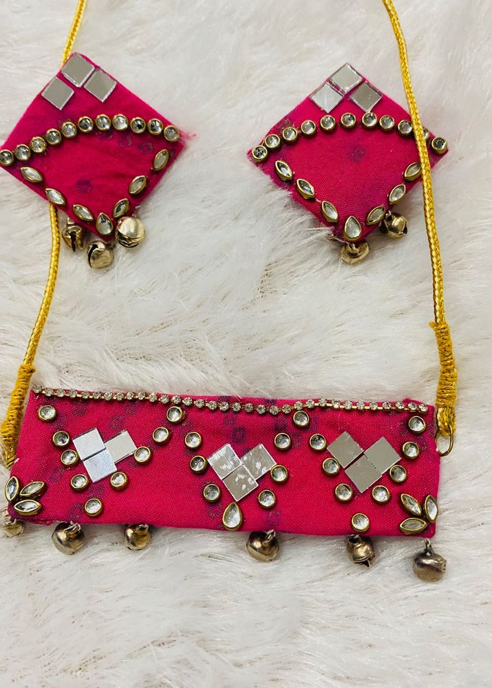 Ethnic Necklace Set