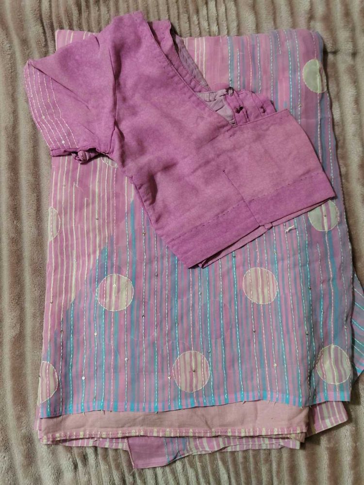 🔥 Sale 🔥 Elegant Pink Saree with Blouse