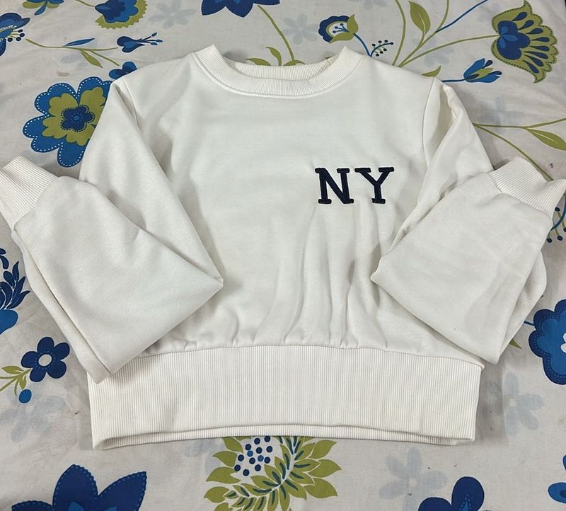 NY White Cropped Sweatshirt
