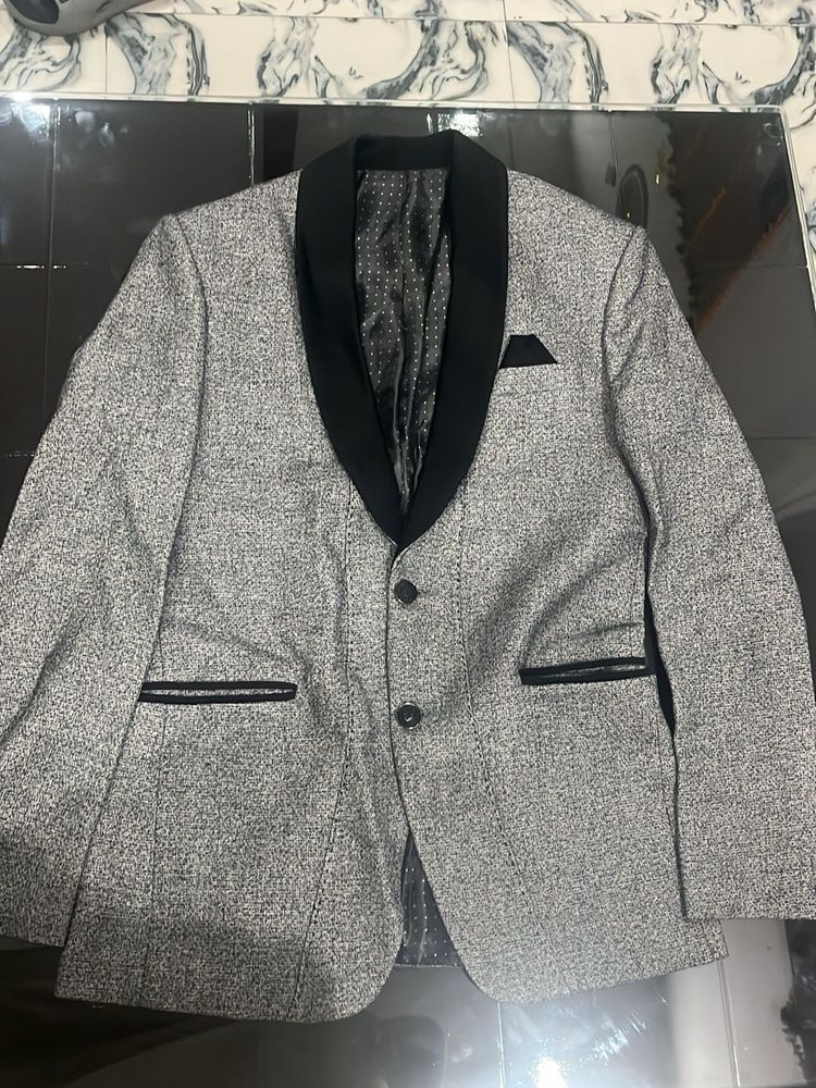 Stylish Grey Jacket