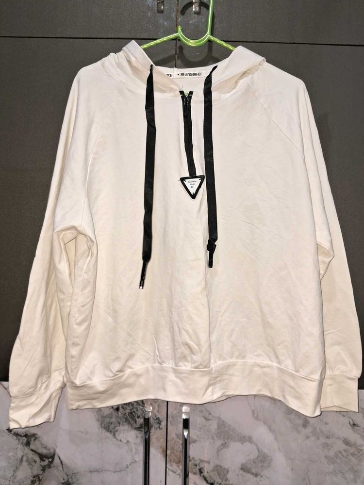 Sale 🎊🎆🎄🎉Embrace White Hoodie w Black Drawstr