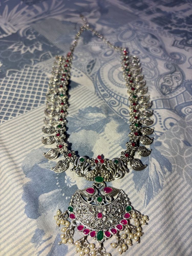 Artificial Sliver Jewel