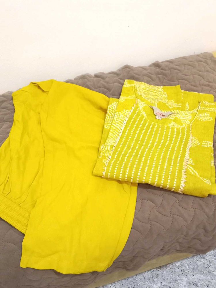 Anounk Yellow Kurta Set