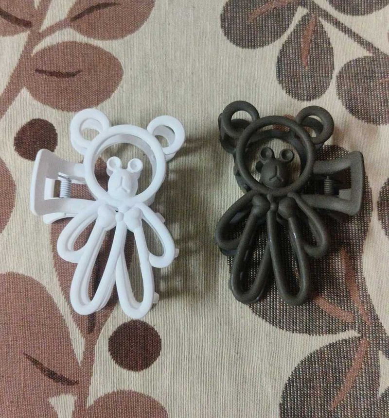 2 Teddy Bear Claws