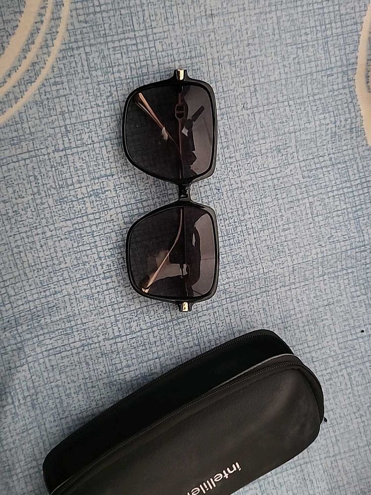 Stylish Square Sunglasses