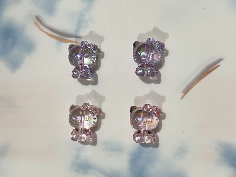 2 Hello Kitty Charms
