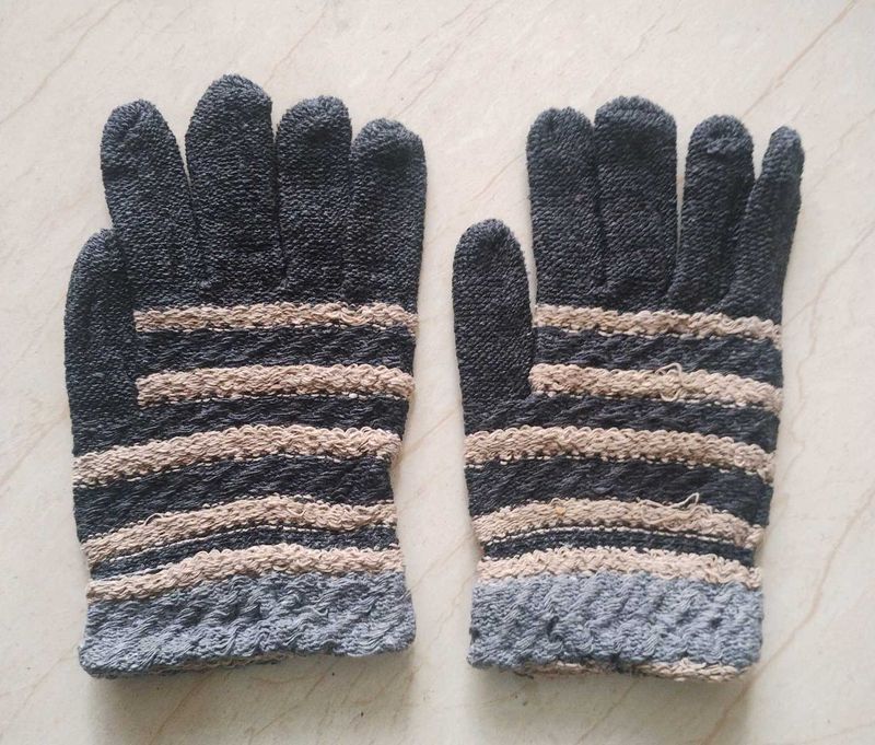 Striped Knit Acrylic Gloves for men and women 🧤