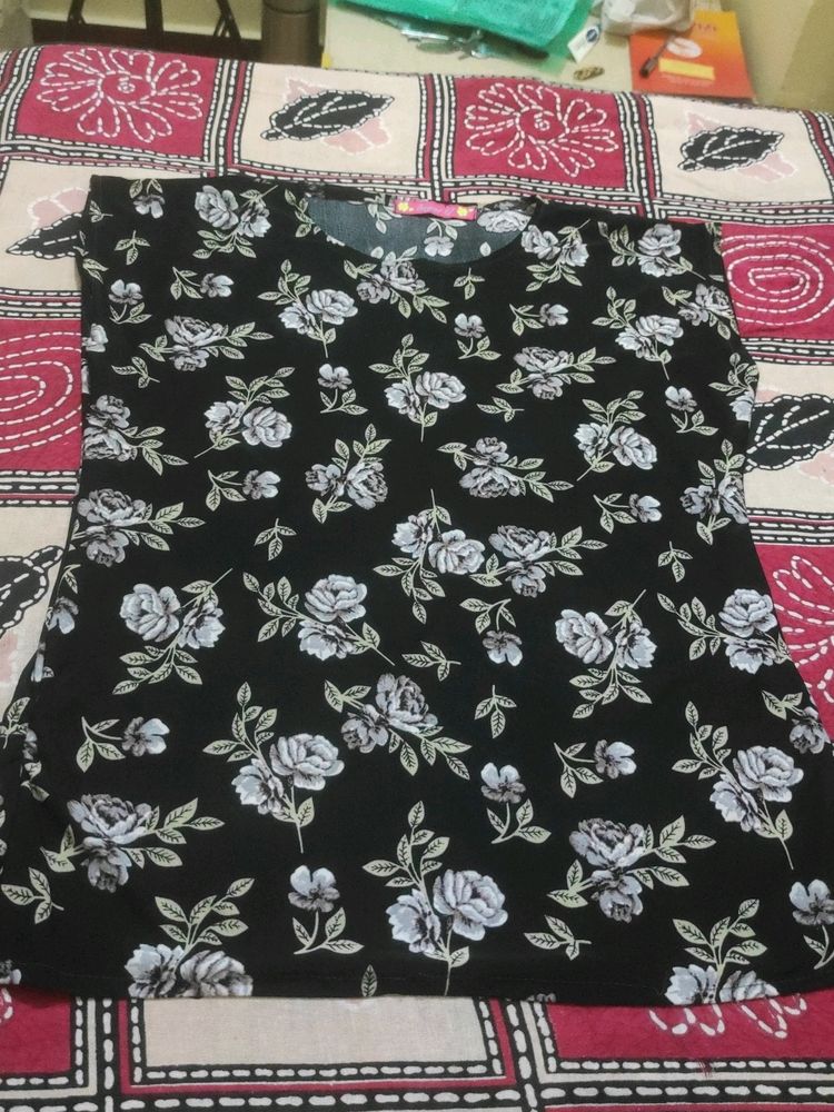 Printed T-shirt