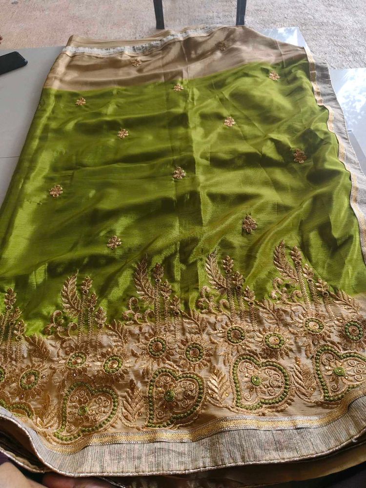 Francy Saree,💚