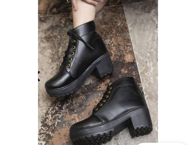 Black Boots