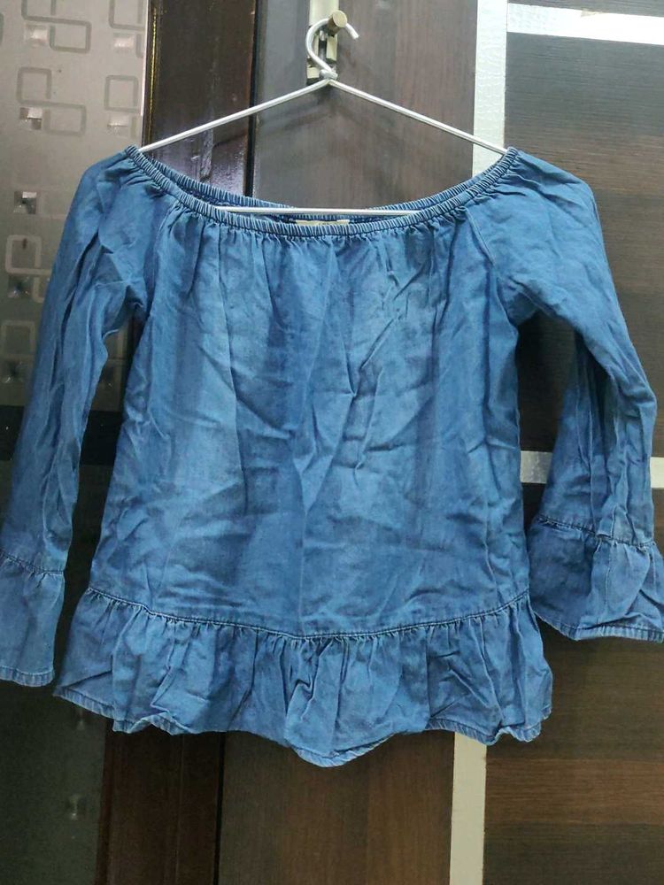 Blue denim top