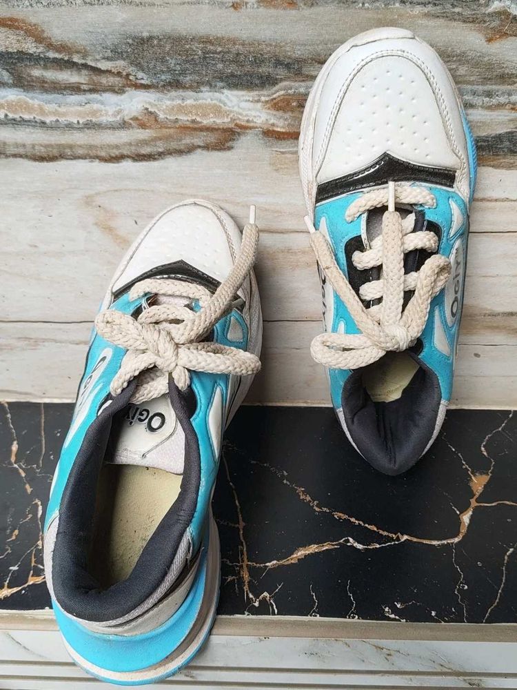 Ogiy White &amp; Blue Sneakers