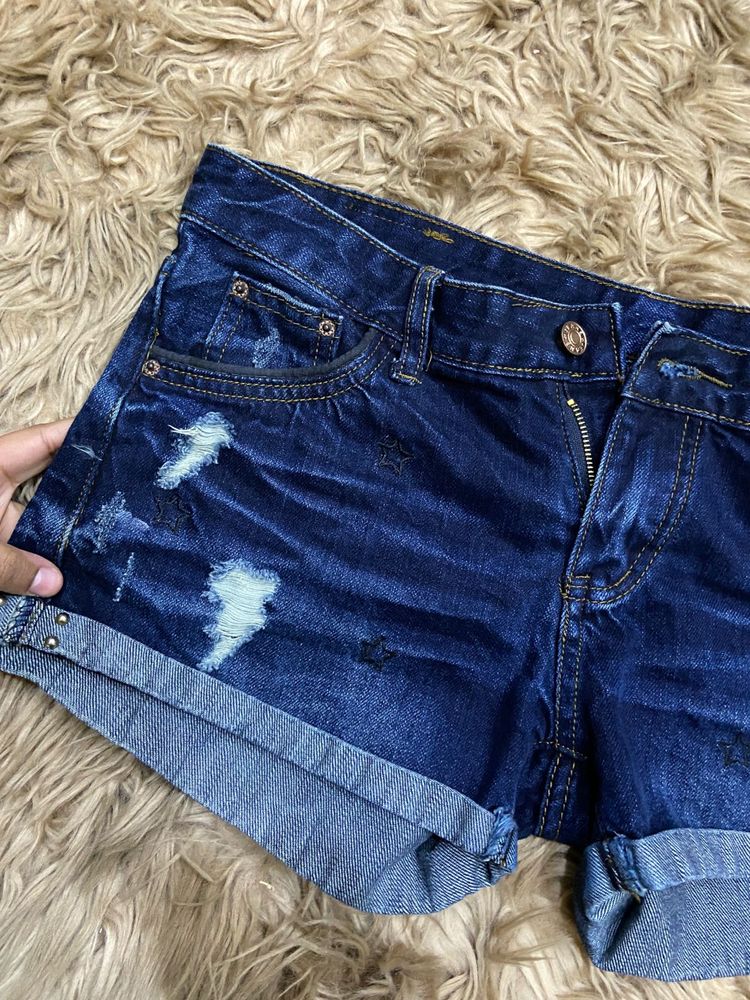 Distressed Denim Star Shorts