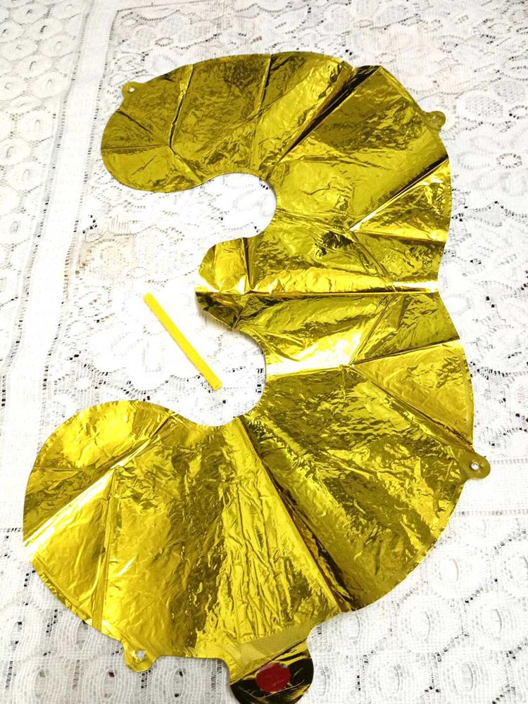 Gold Number 3 Balloon