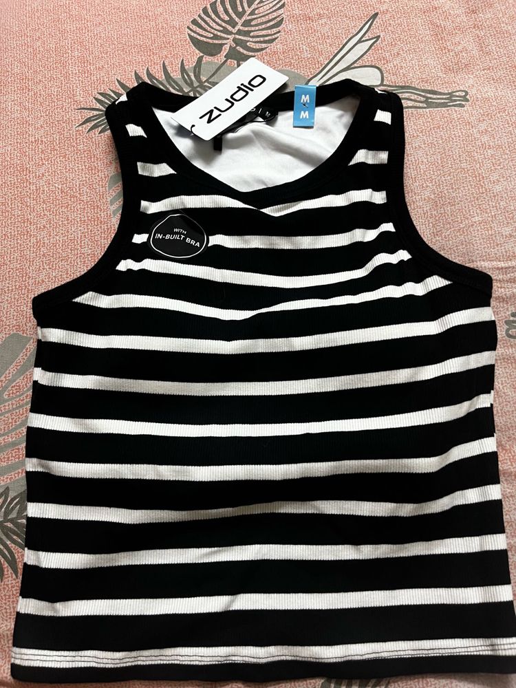 Zudio Top With Inbuilt Bra