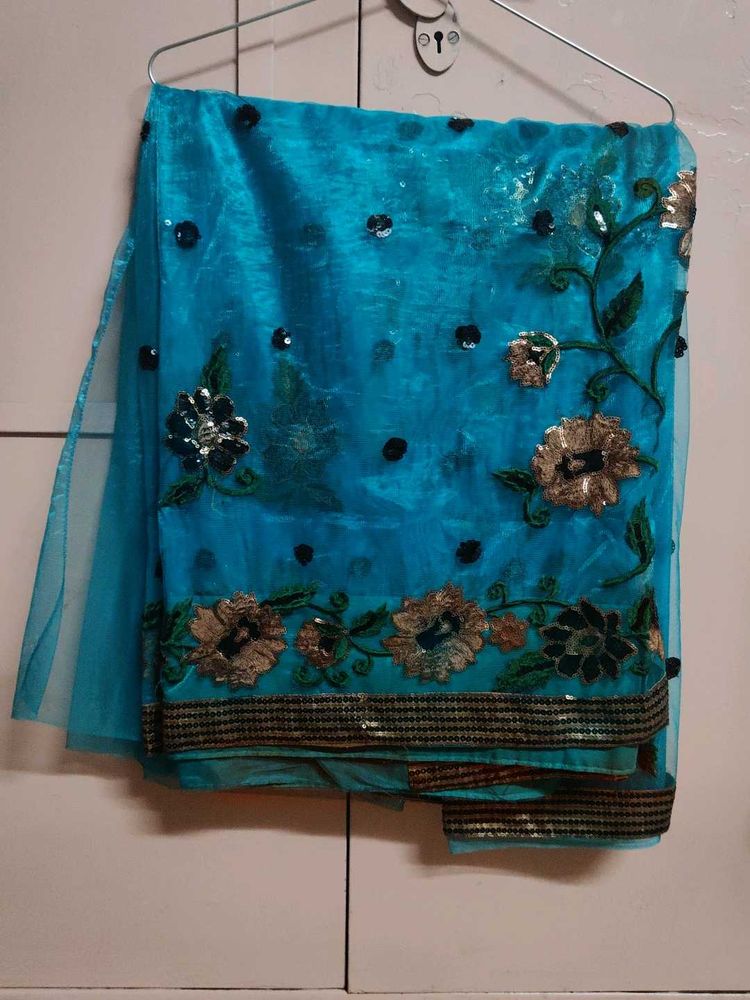 Blue Embellished saree 💙✨✨