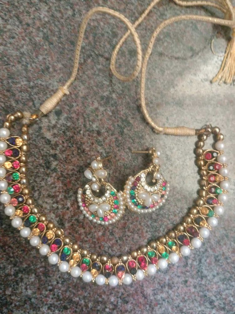 Pearl &amp; Stone Necklace Set