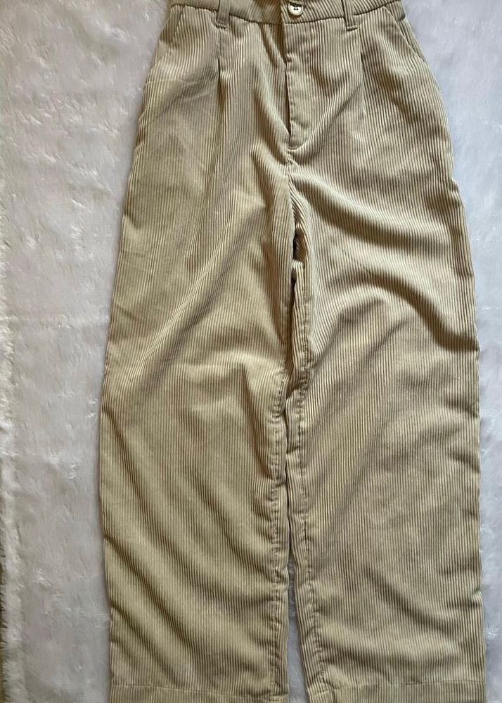 H&amp;M Corduroy Beige Trousers