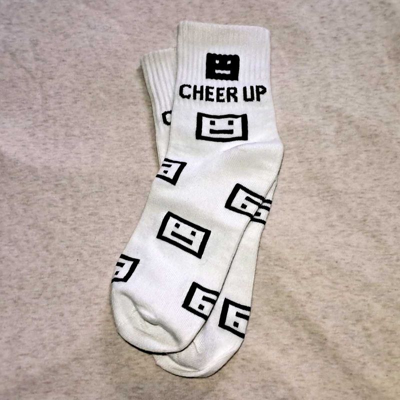 Cheer Up Graphic Print Socks