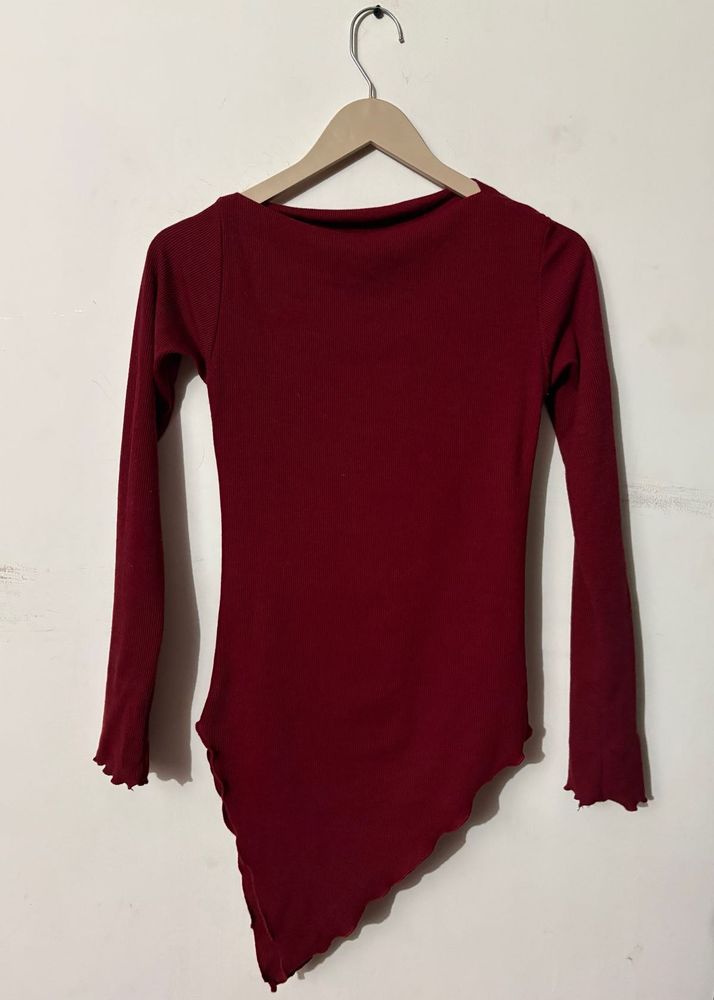 Pretty Glamorous Women Top And Tonic
