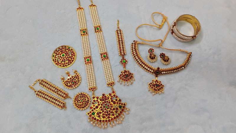 Bharatanatyam Set