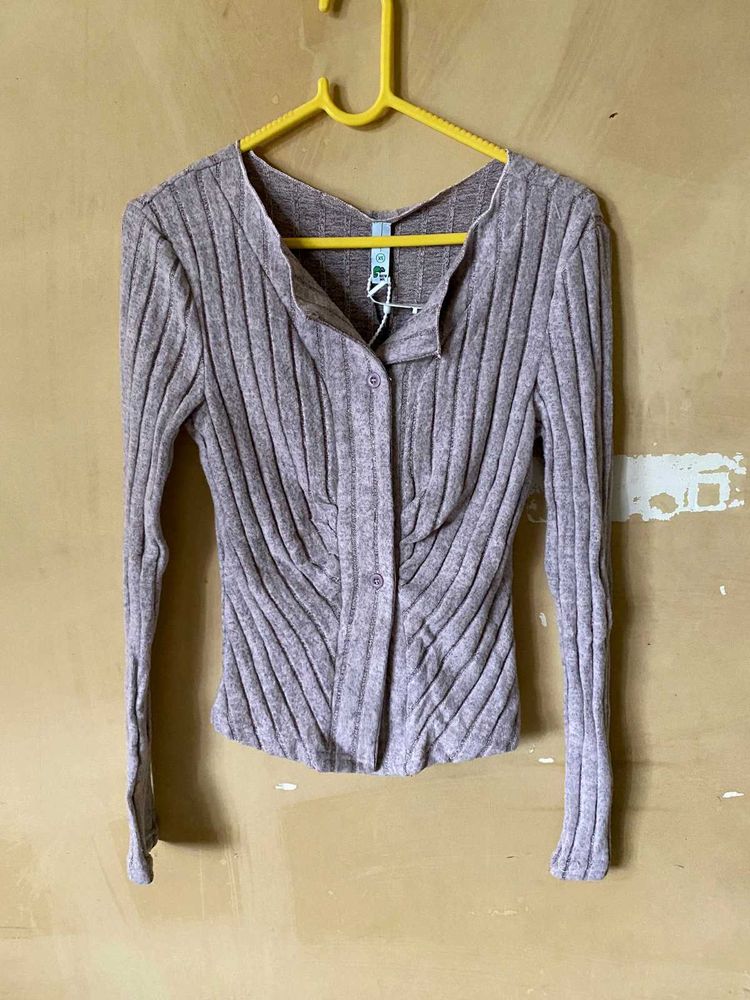 V Neck Buttoned Top
