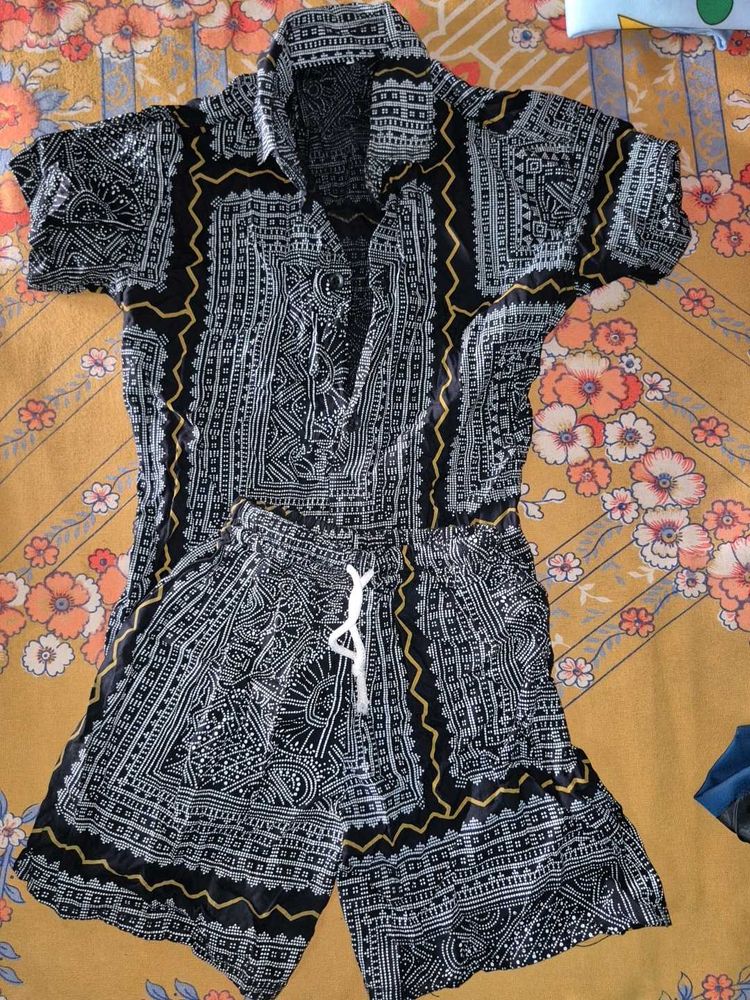 Patterned Shirt &amp; Shorts Set