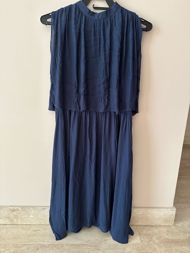 Forever21 Blue Midi Dress
