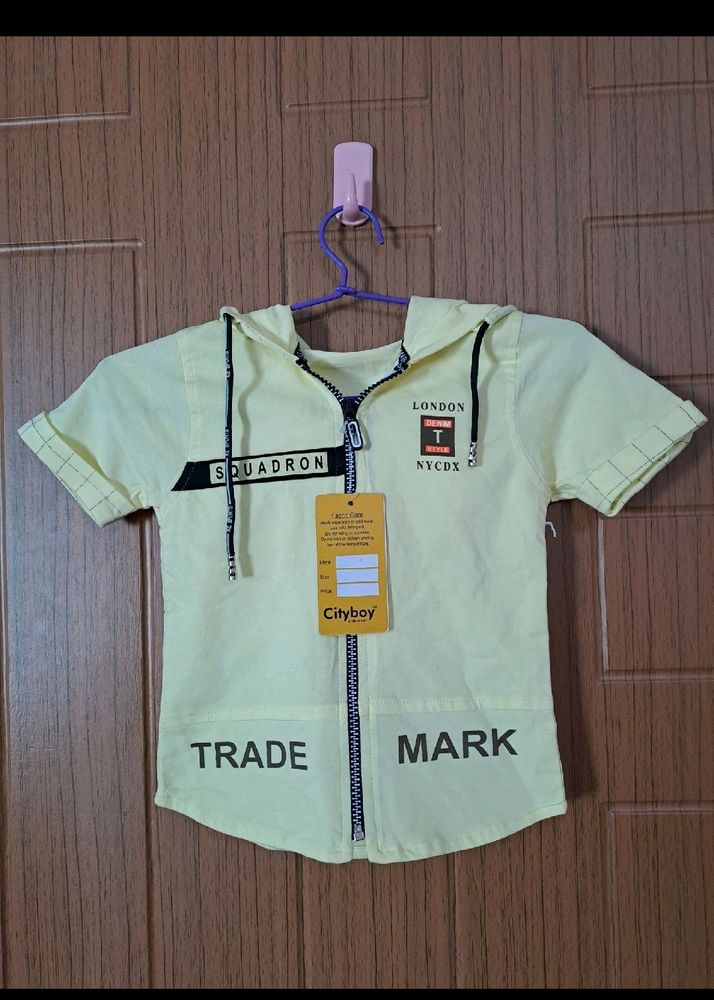 Tshirt  ( New With Tag )