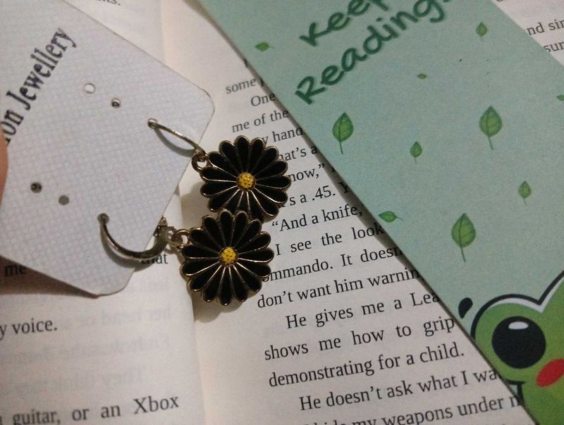 Daisy Drop Earrings