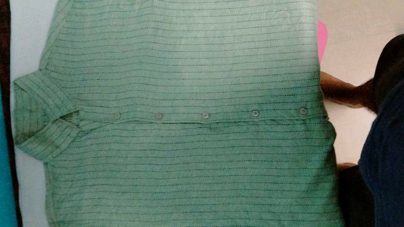 Full Hand Green Shirt L Size