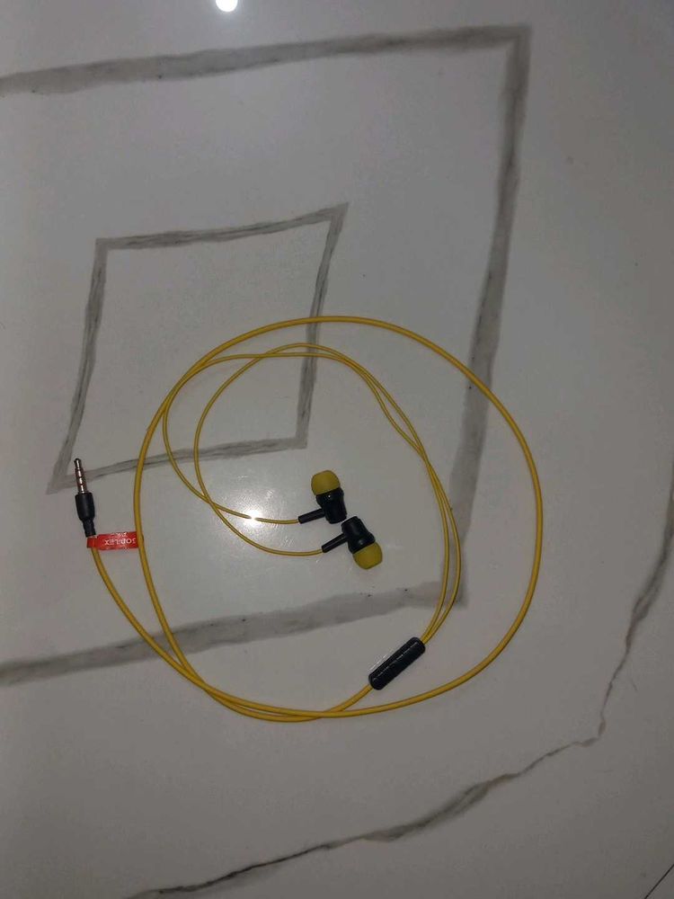Yellow Wired Earbuds (1Side Not Working)