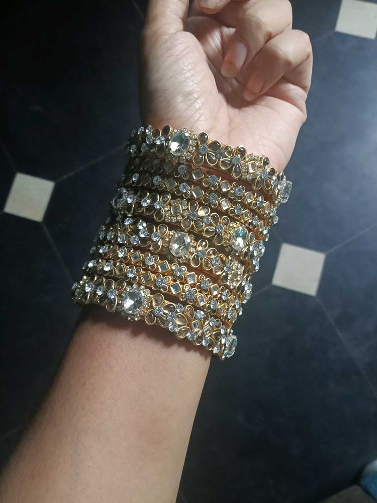 Elegant Bangle Set
