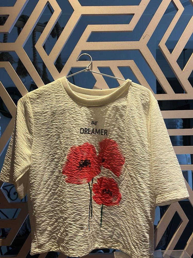 Floral &#39;The Dreamer&#39; Tee