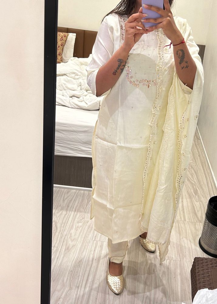 Elegant White Kurta Set