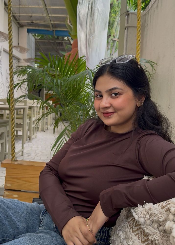 brown full sleeves top