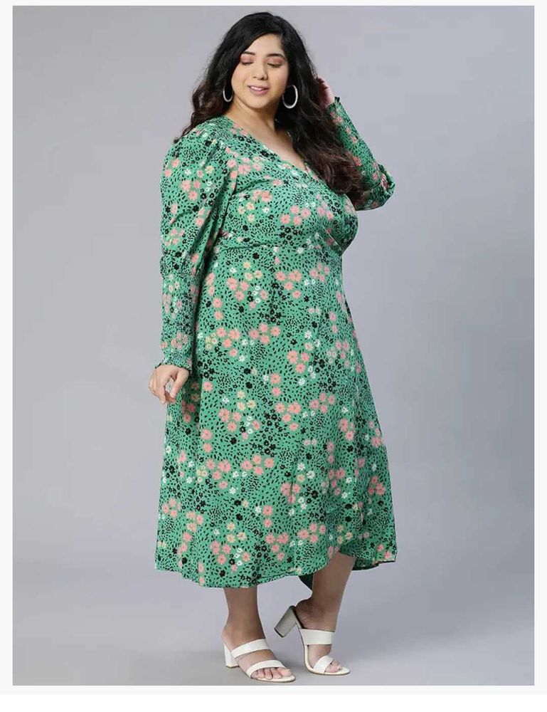 Plus Size Floral Printed Wrap Midi Dress